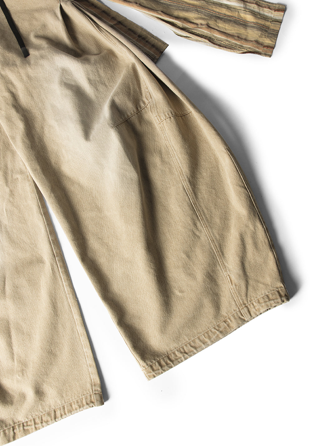 Detachable-Drape Balloon Baggy Jeans - View 7