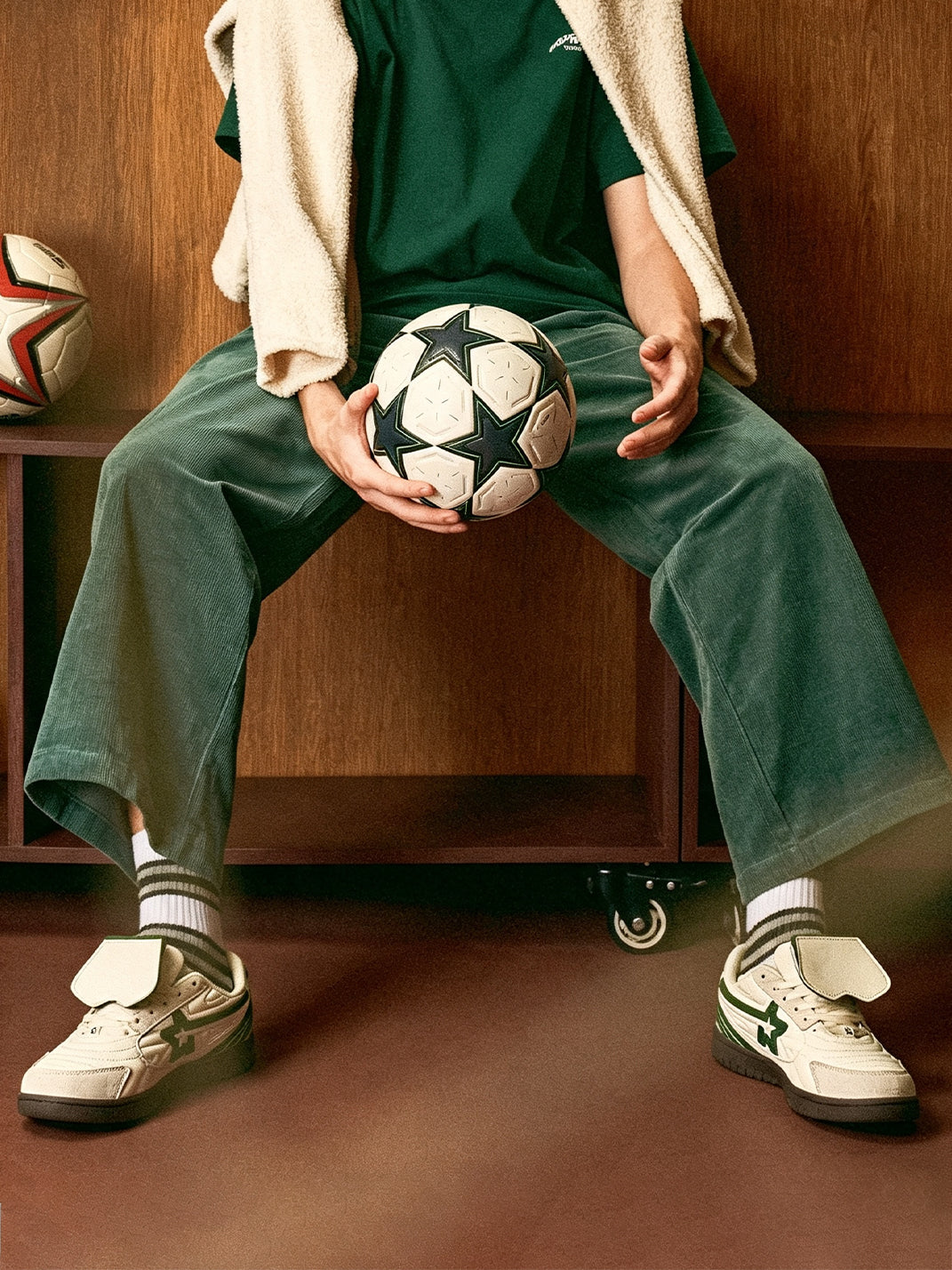 White-Green Detachable-Tongue Casual Sneakers - View 3