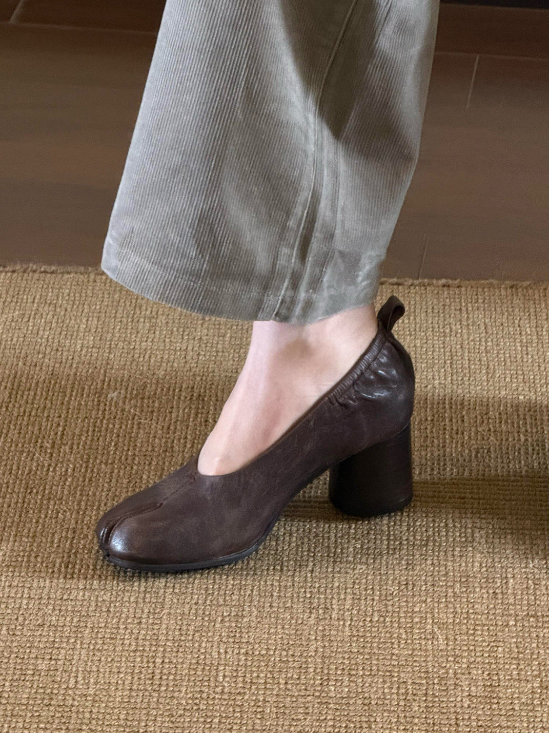 Tabi-Toe Leather Block-Heel Pumps - View 19