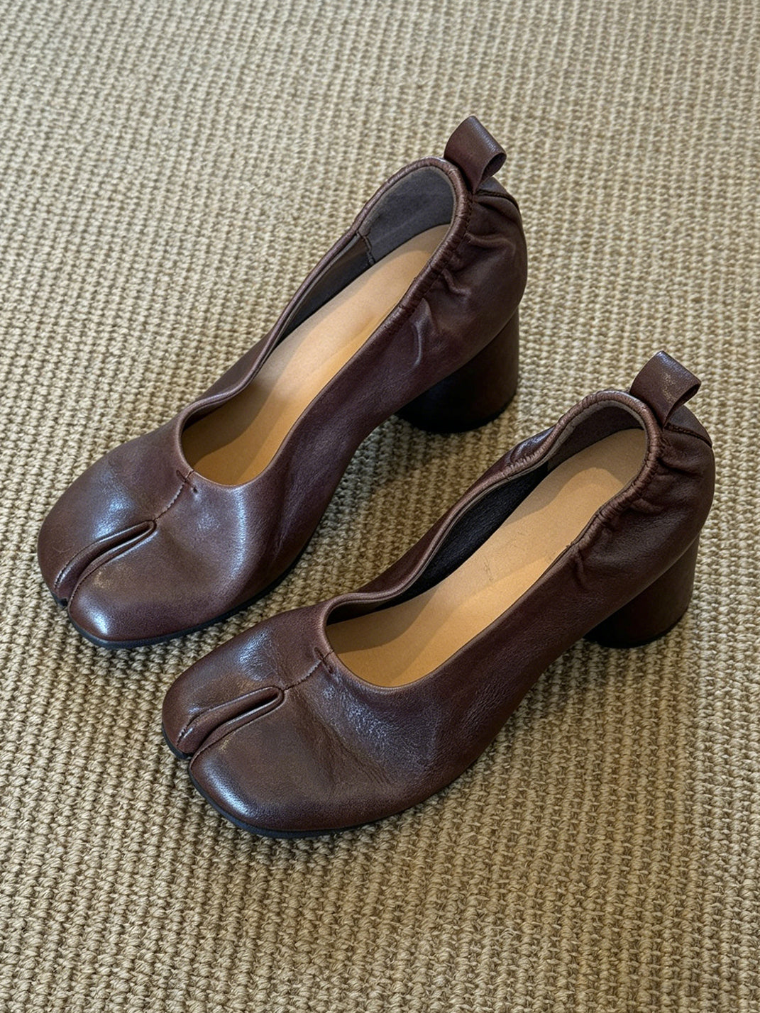 Tabi-Toe Leather Block-Heel Pumps - View 25
