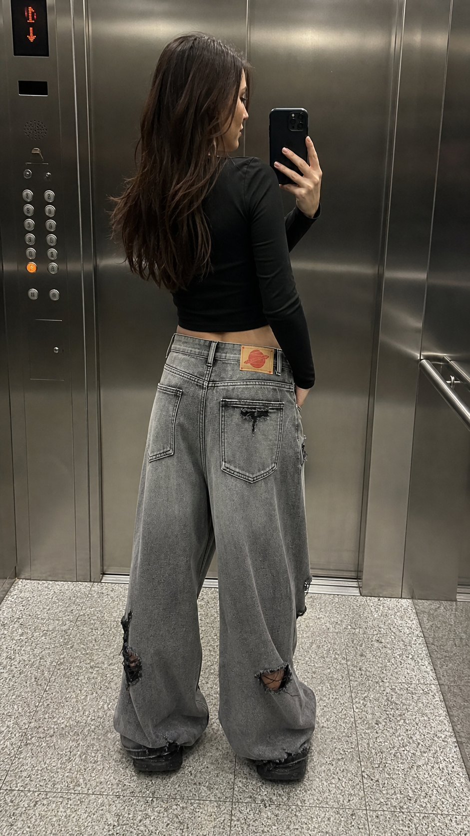 Ruin Fade Shredded Wide-Leg Jeans UGC showcase 5 — elevator back detail