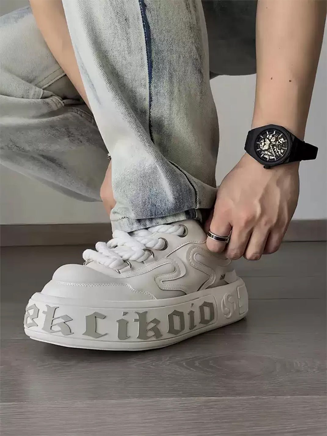 Wavy-Sole Leather Platform Skate Sneakers - View 2