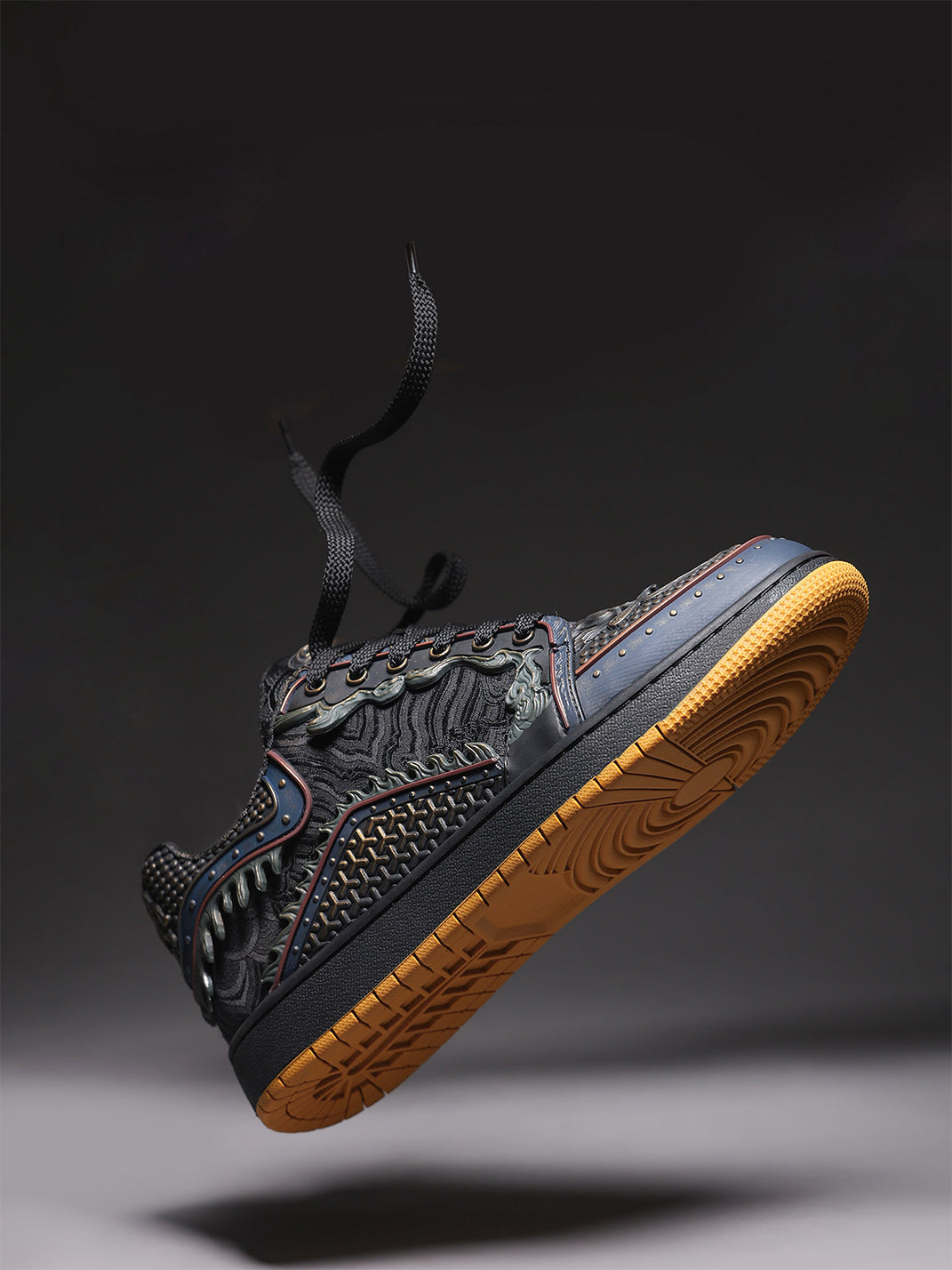 Black Dragon-Scale Gum-Sole Low-Top Sneakers - View 12