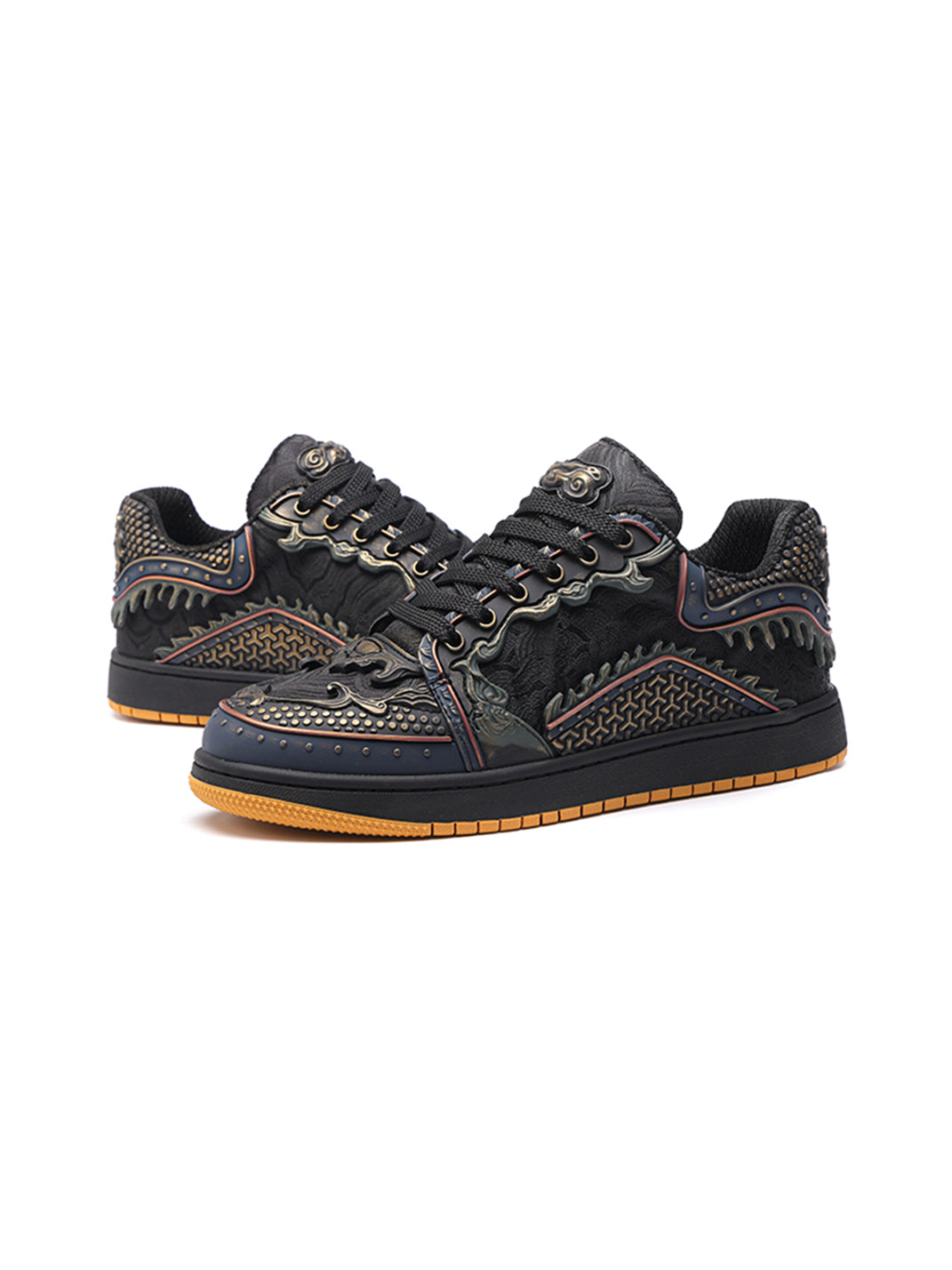 Black Dragon-Scale Gum-Sole Low-Top Sneakers - View 14