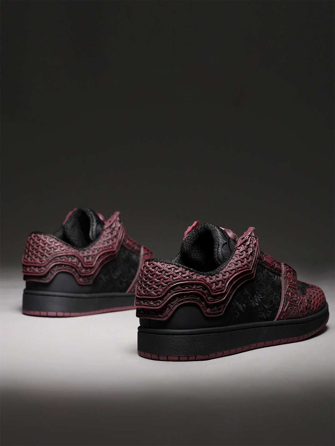 Crimson Jin Yi Wei Embossed Low-Top Sneakers - View 16