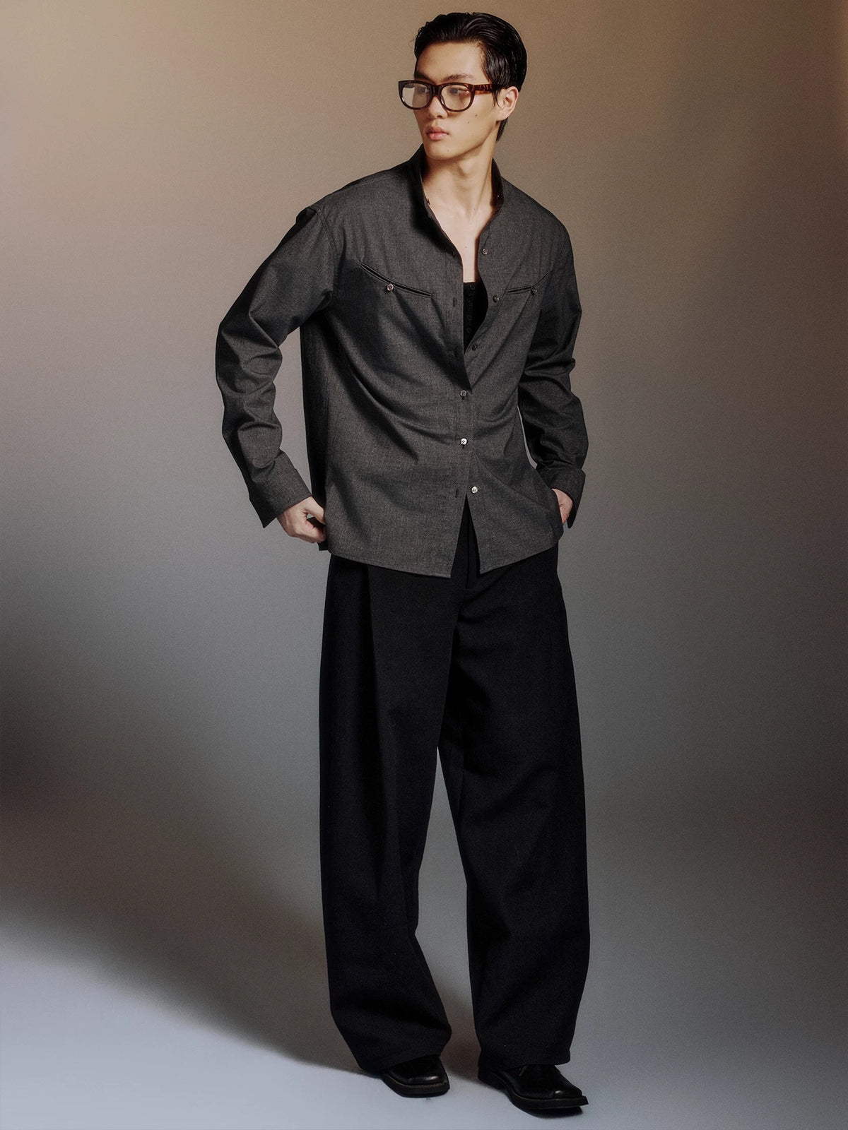 Detachable Contrast-Collar Relaxed Shirt product view 2