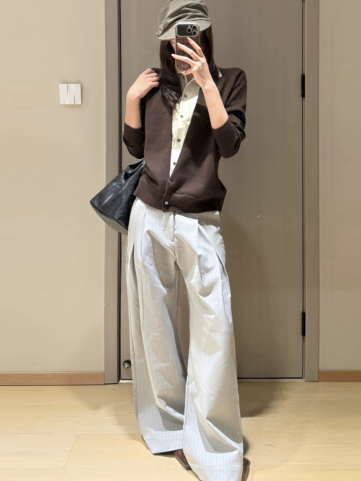 Layered-Look Contrast-Collar Knit Cardigan product view 5