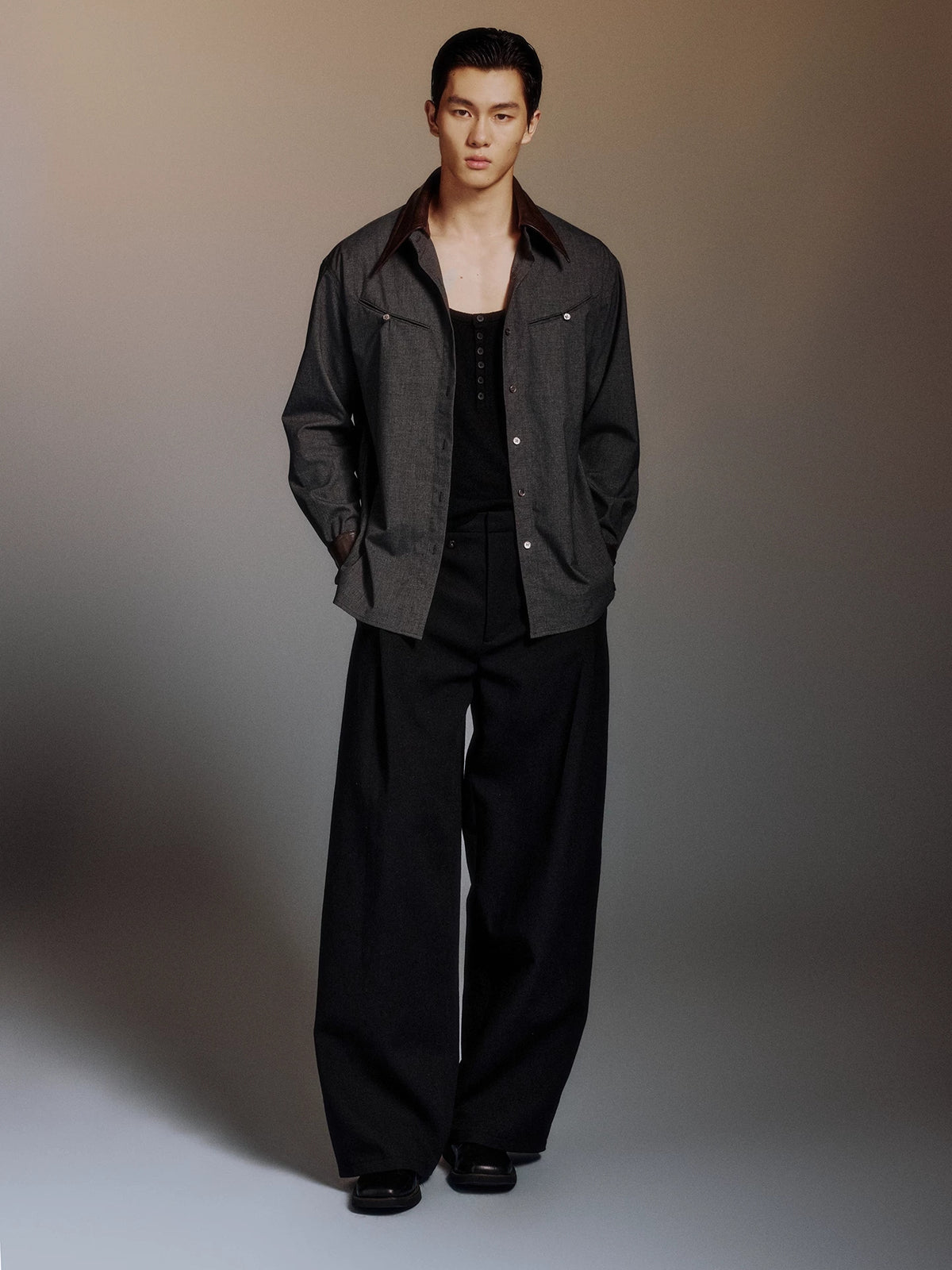 Detachable Contrast-Collar Relaxed Shirt product view 3