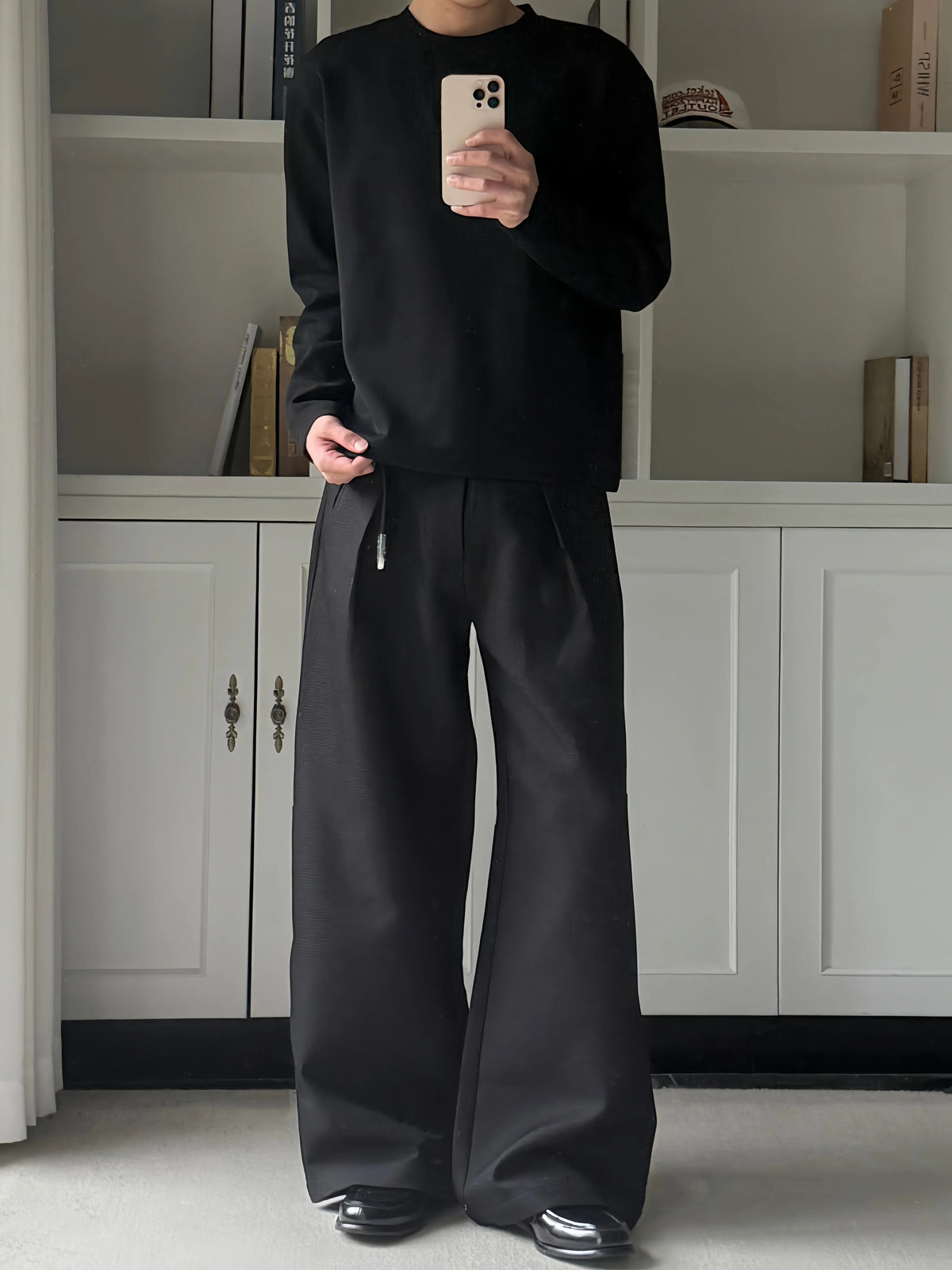 Relaxed Air-Layer Long-Sleeve Crewneck Tee product view 10