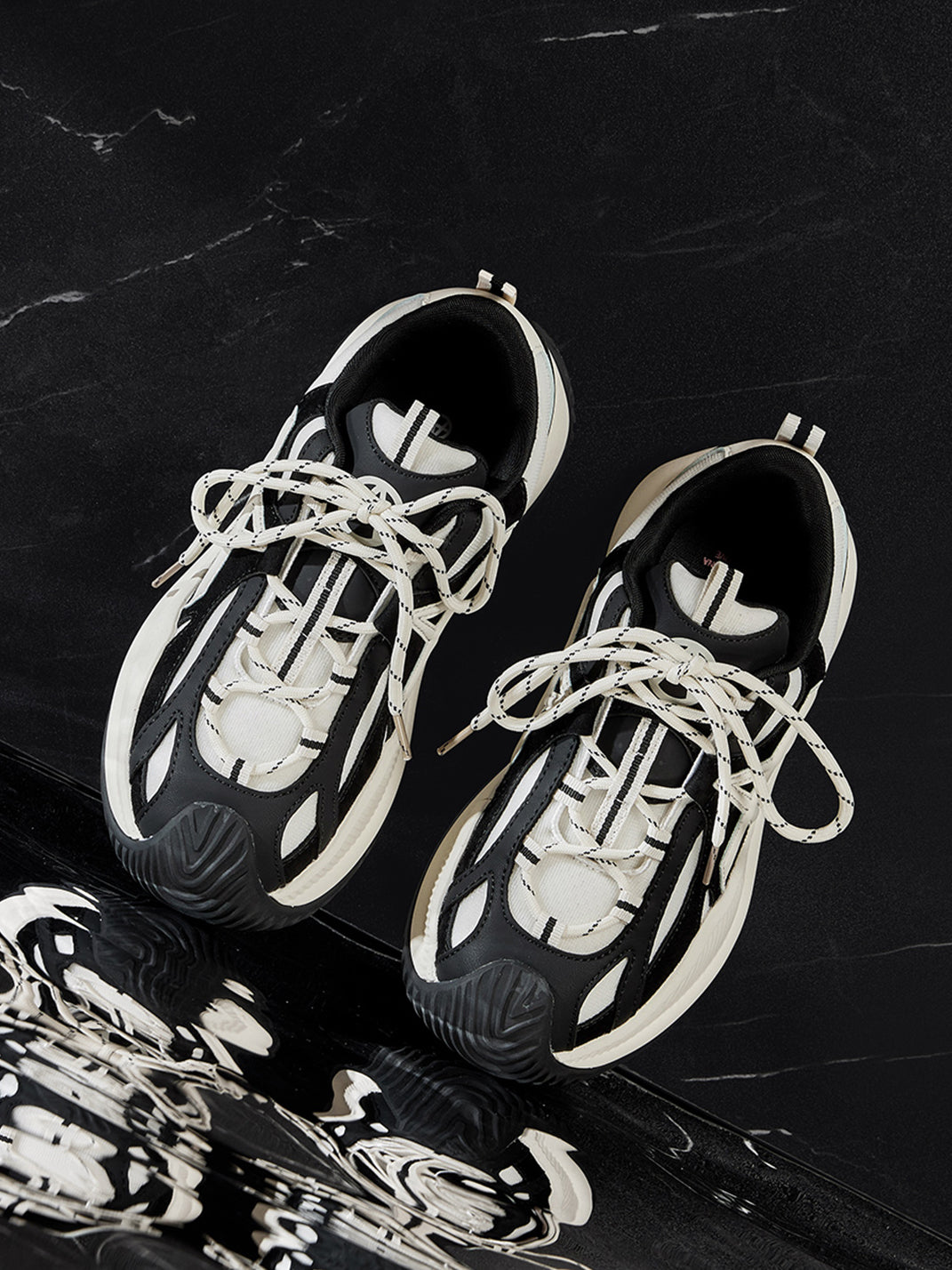 Star-Lace Wave-Sole Chunky Sneakers - View 5