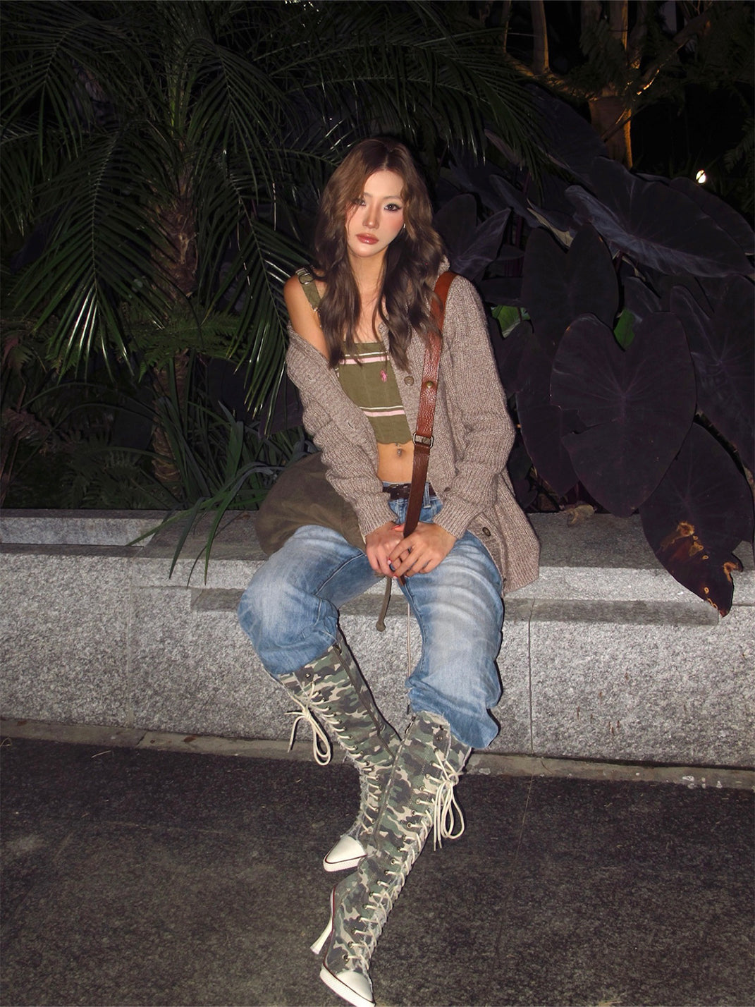 Corset-Lace Knee-High Heeled Boots - View 10