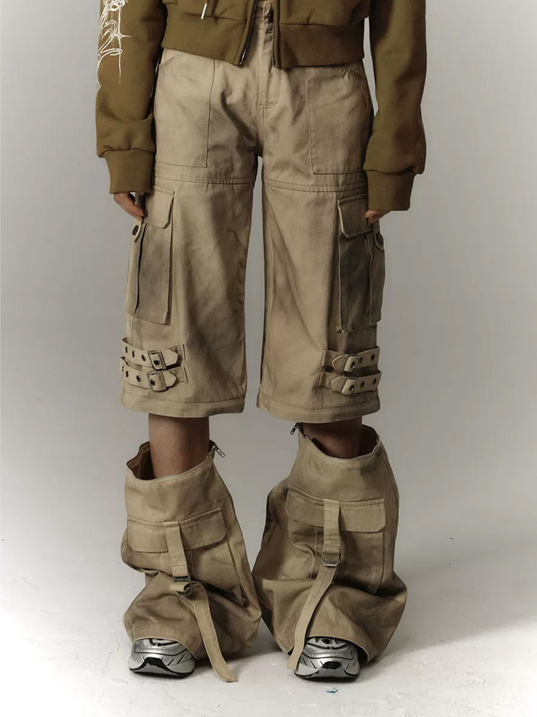 Weathered Detachable-Leg Wide Cargo Trousers — product view 3