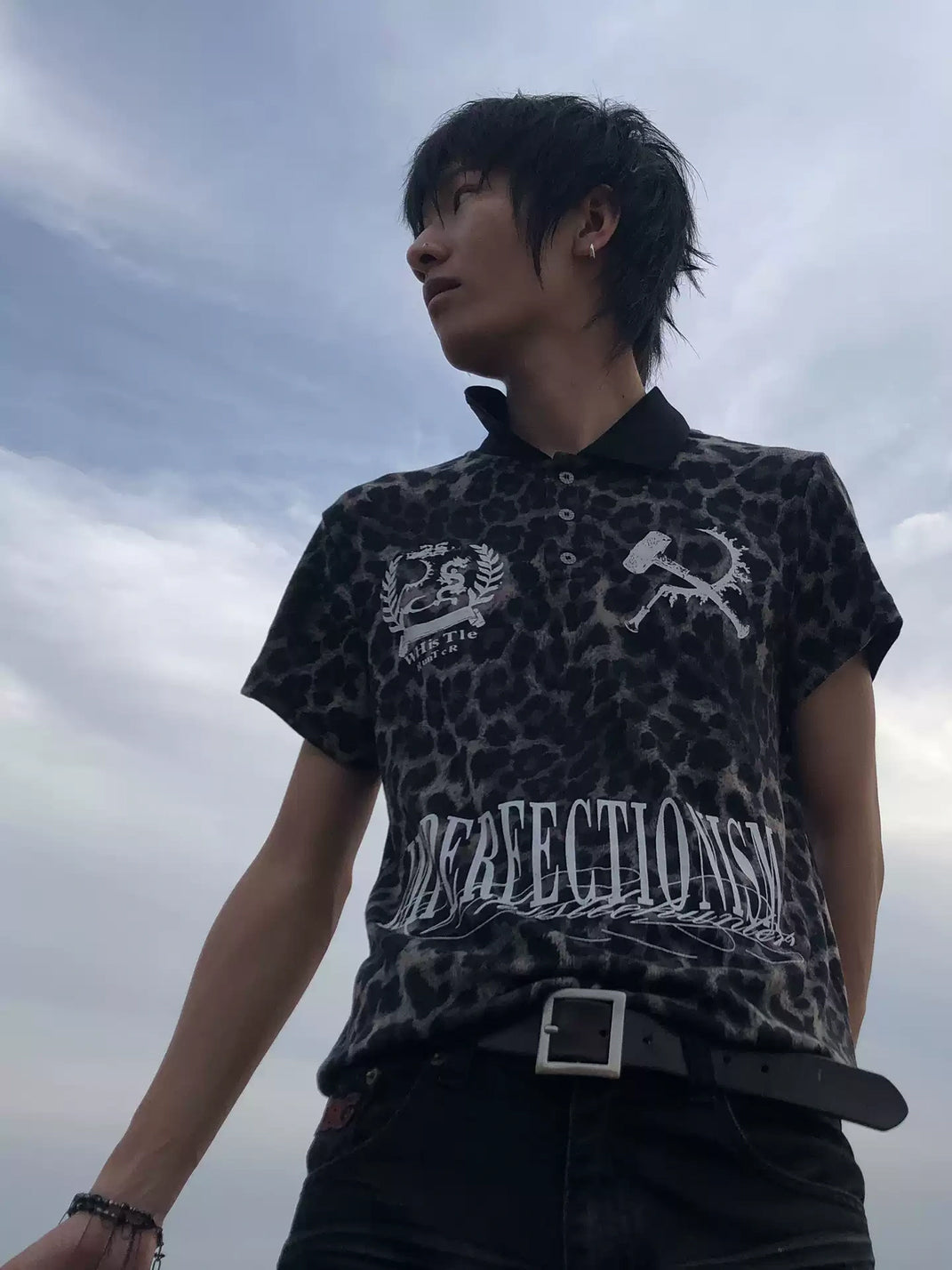 Leopard-Graphic Ribbed-Hem Polo Shirt - View 3