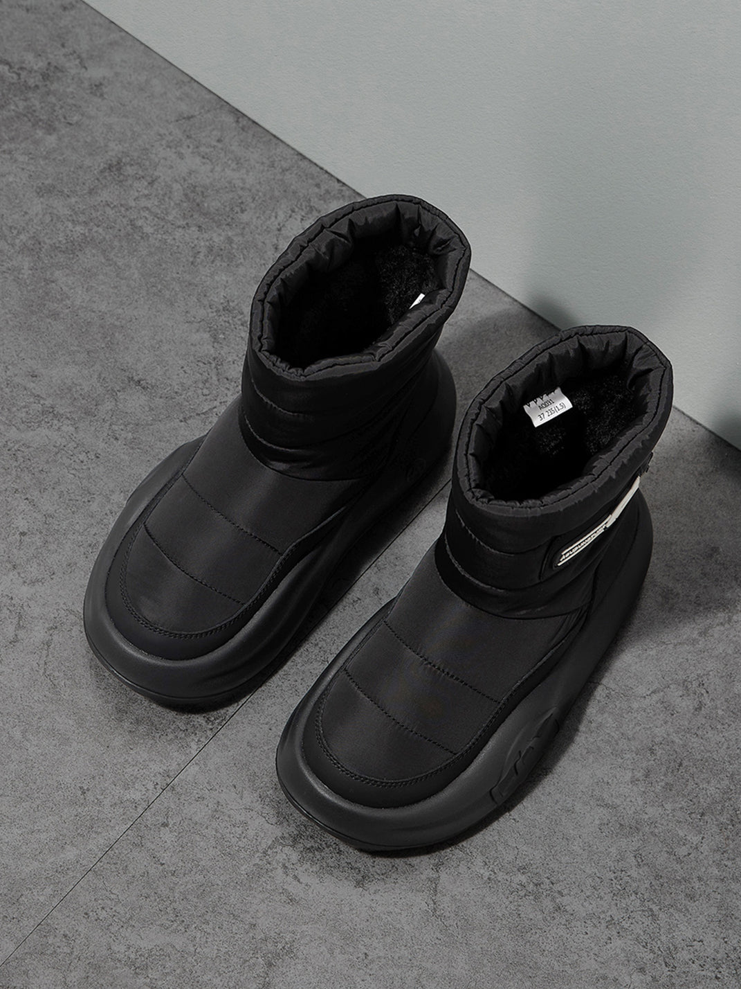 White Padded Mid-Calf Snow Boots - View 21