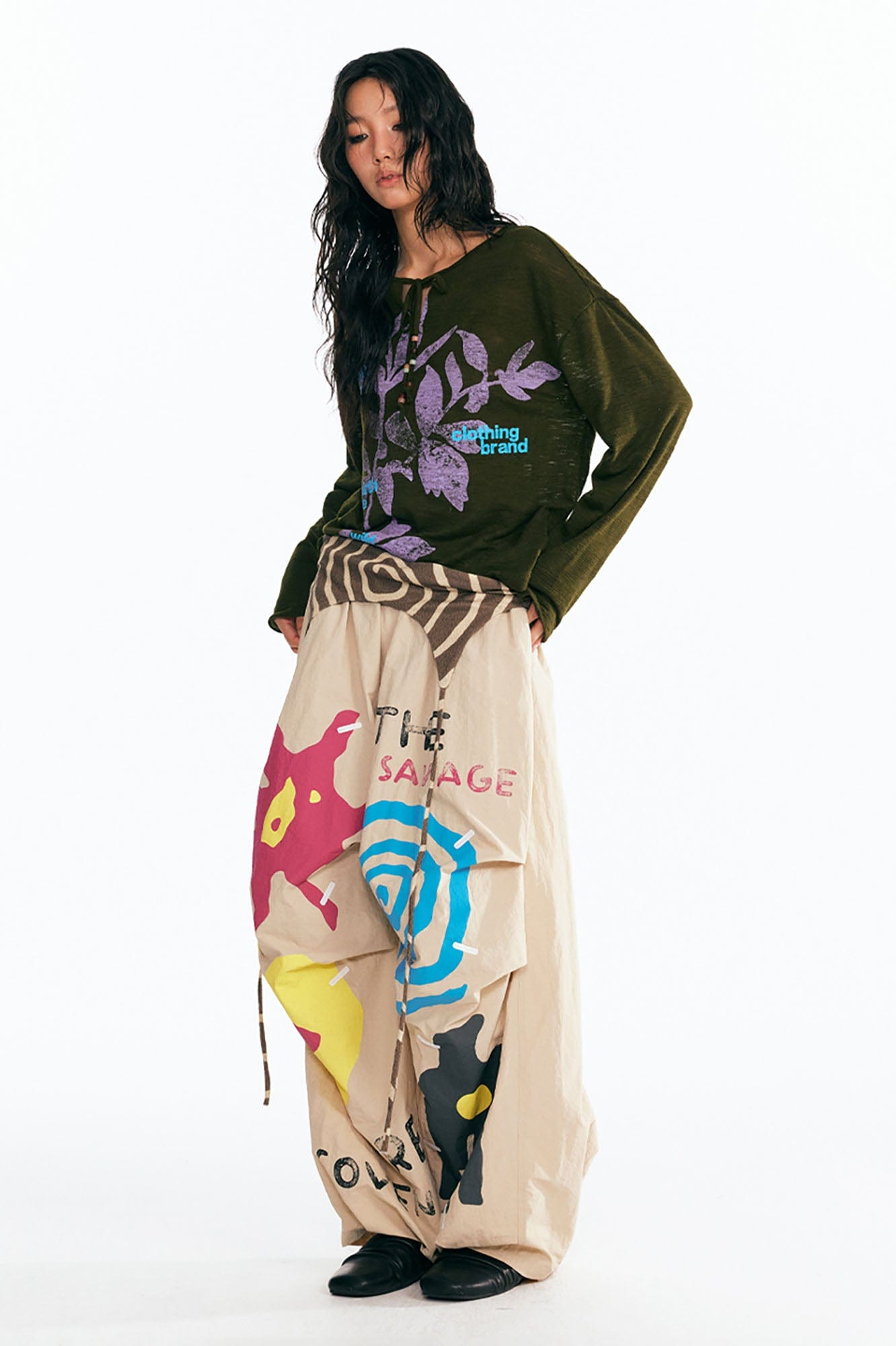 Graphic Sesame Leaves Drawstring Neck Long Sleeve Tee