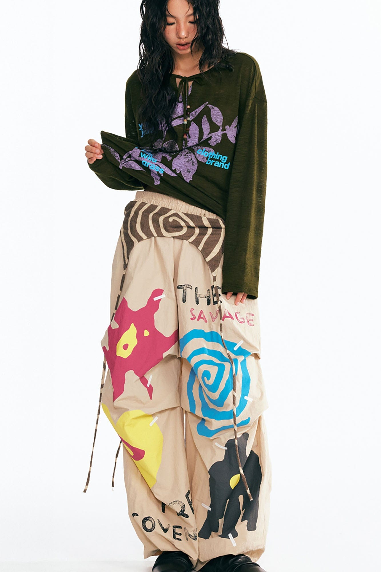 Graphic Sesame Leaves Drawstring Neck Long Sleeve Tee