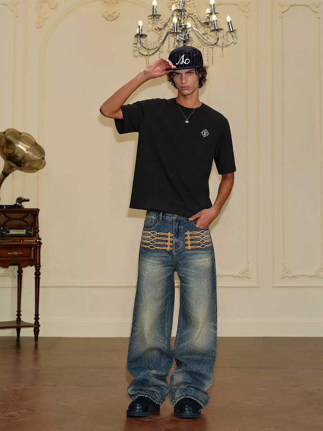 Knotted-Embroidery Whisker Jeans - View 8