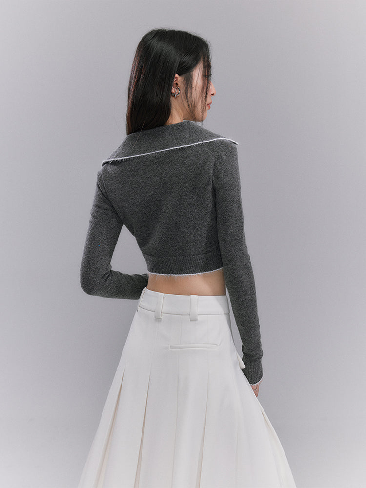 Retro Cropped Knit With Lace-Up V-Neck - chiclara