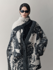 2400~Animal Patterned Wool Blend Scarf main image 0