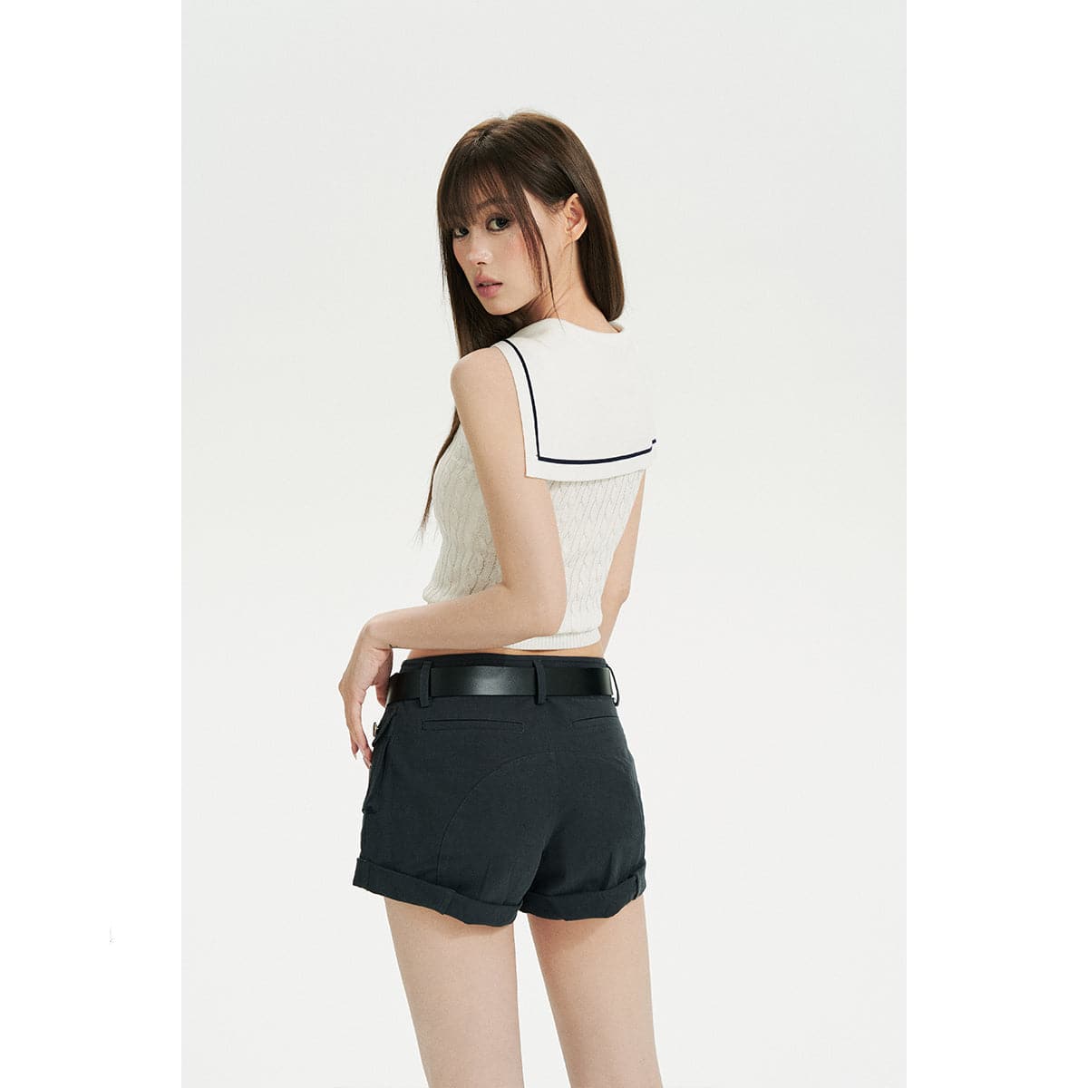White Sailor Collar Vest With Logo Embroidery - chiclara