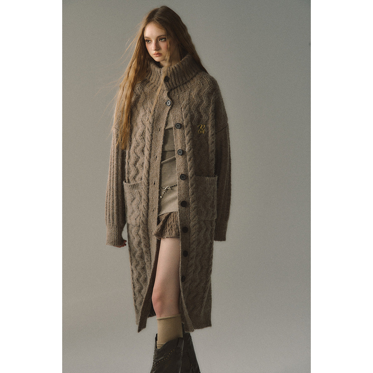 Elegant Knit Turtleneck Long Coat In Khaki - chiclara