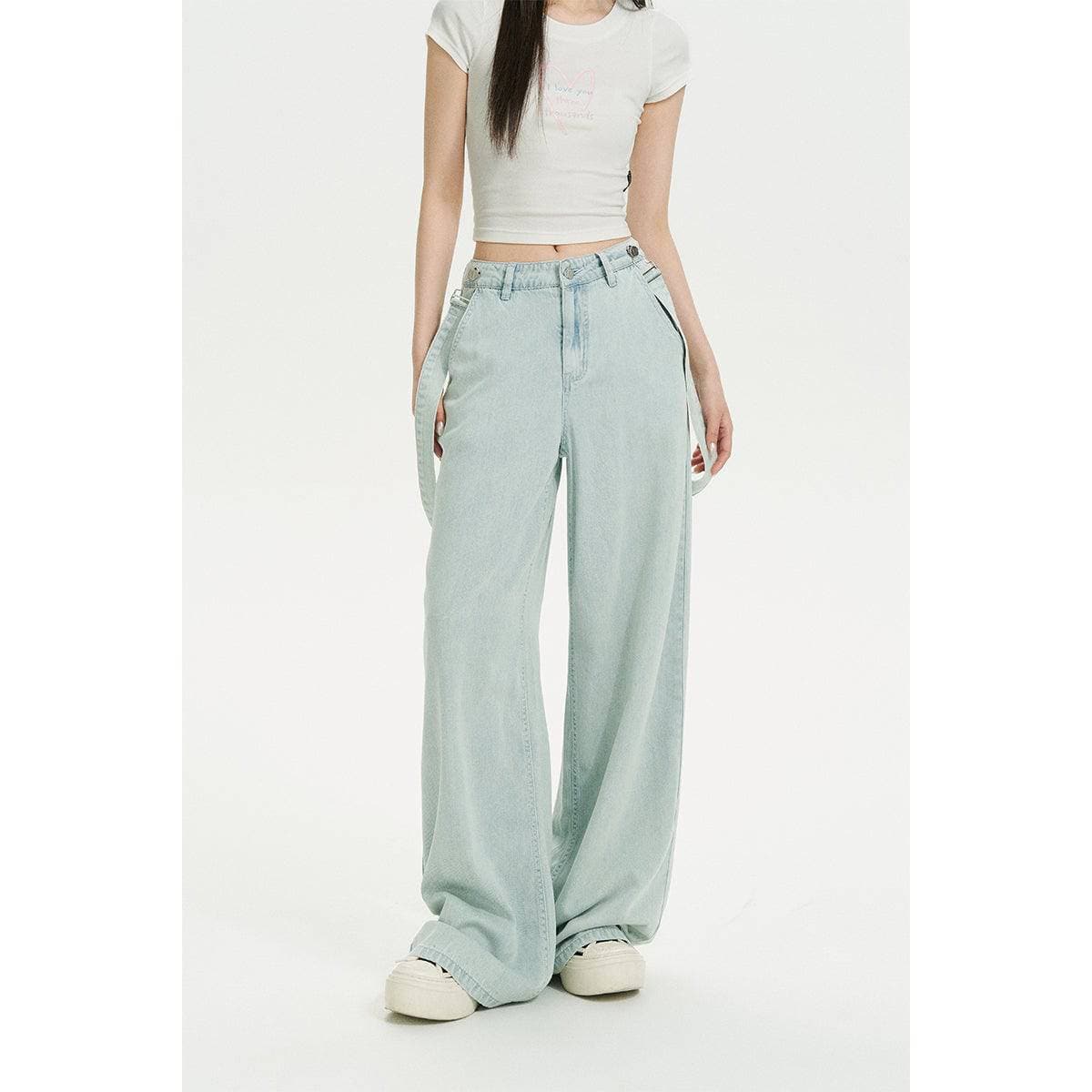 Denim Overalls: Stylishly Oversized - chiclara