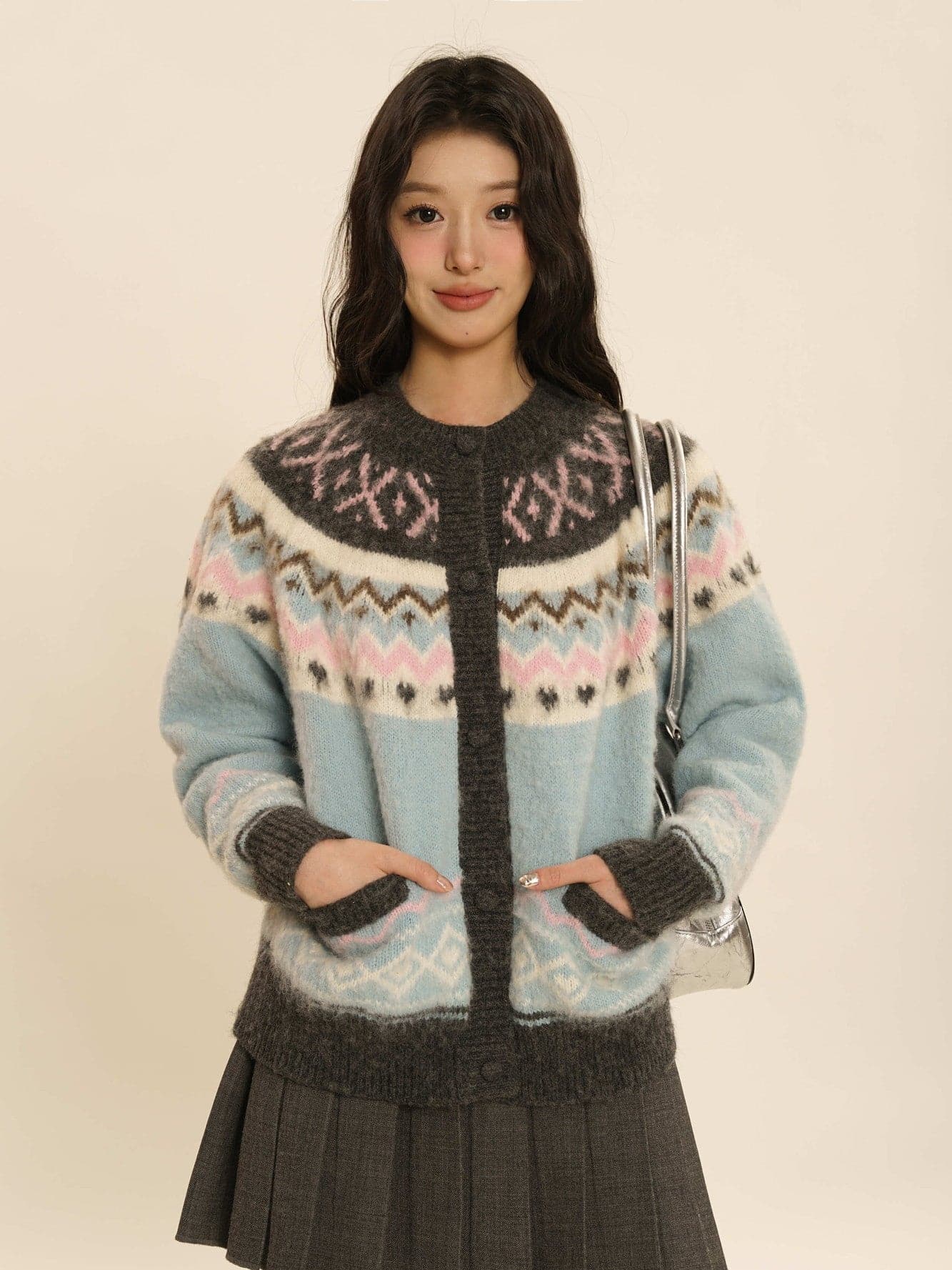 Vintage Knit Crew-Neck Cardigan - chiclara