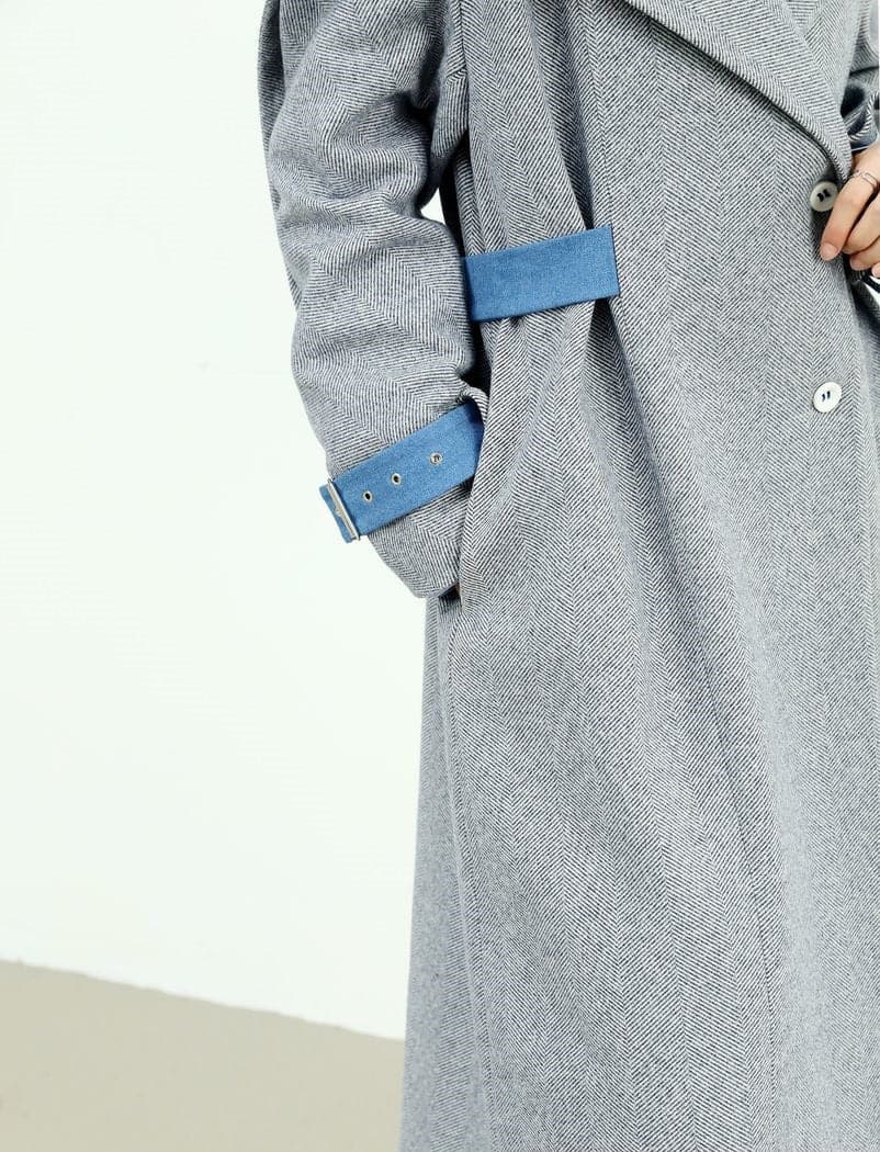 Elegant Bi-Color Long Coat - chiclara