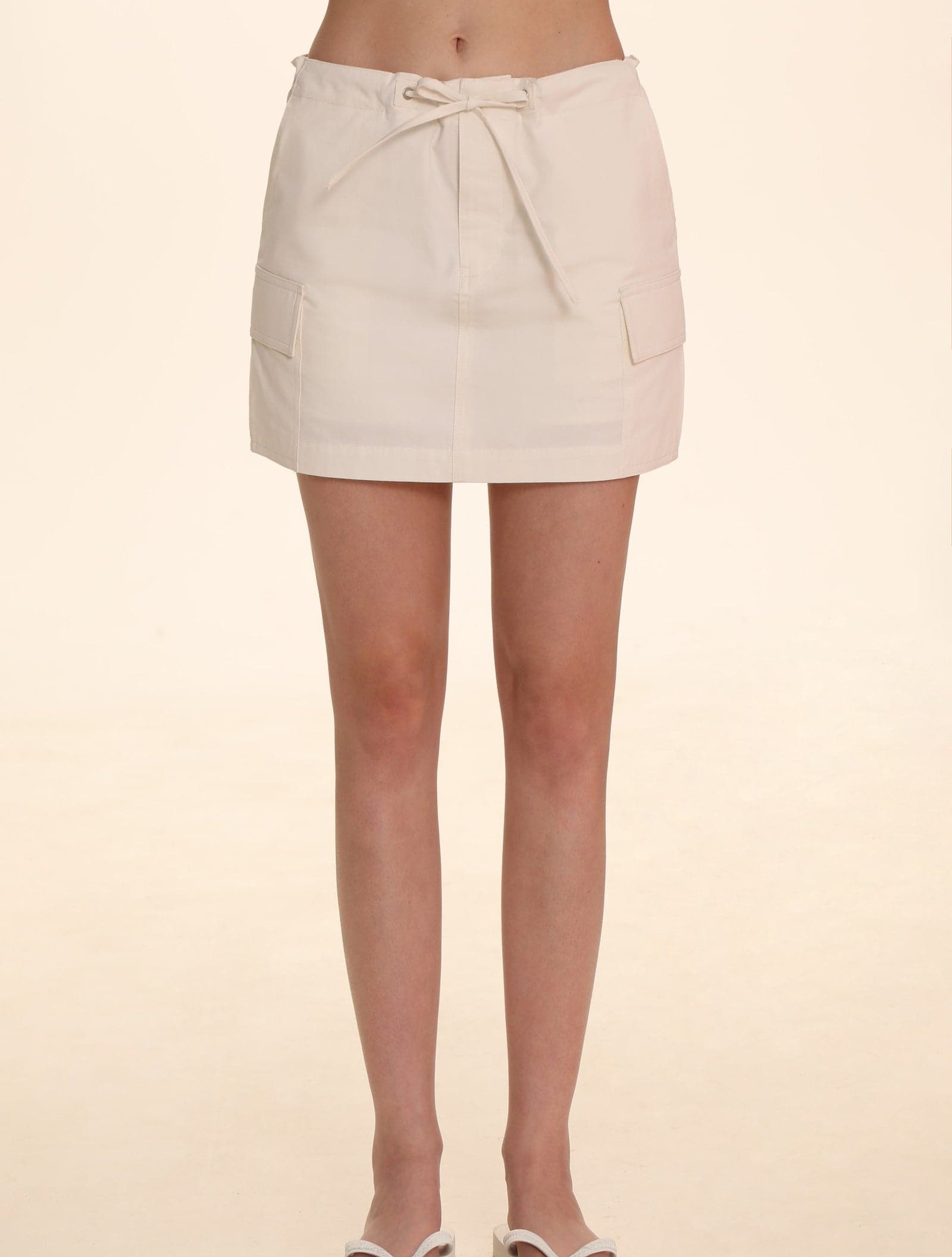 Sleek And Stylish Mini-Skirt - chiclara