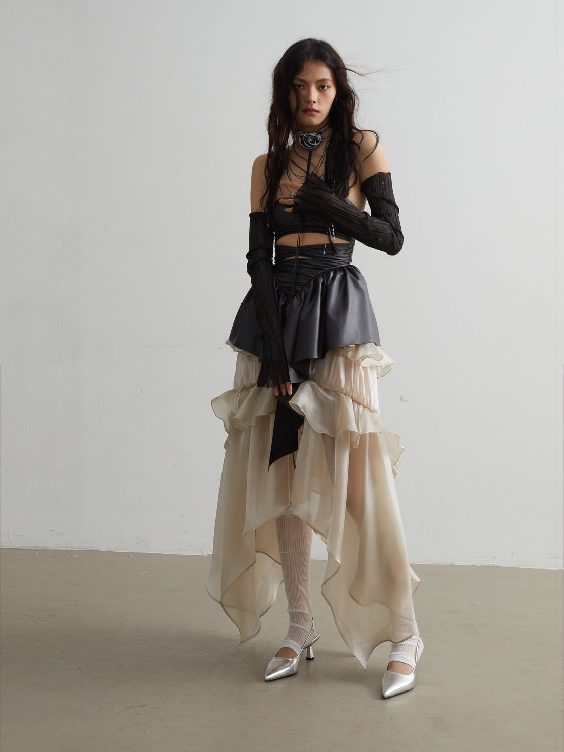 MUKZIN Velvet“Fish” Short Goldfish Embroidered Sequined Skirt.