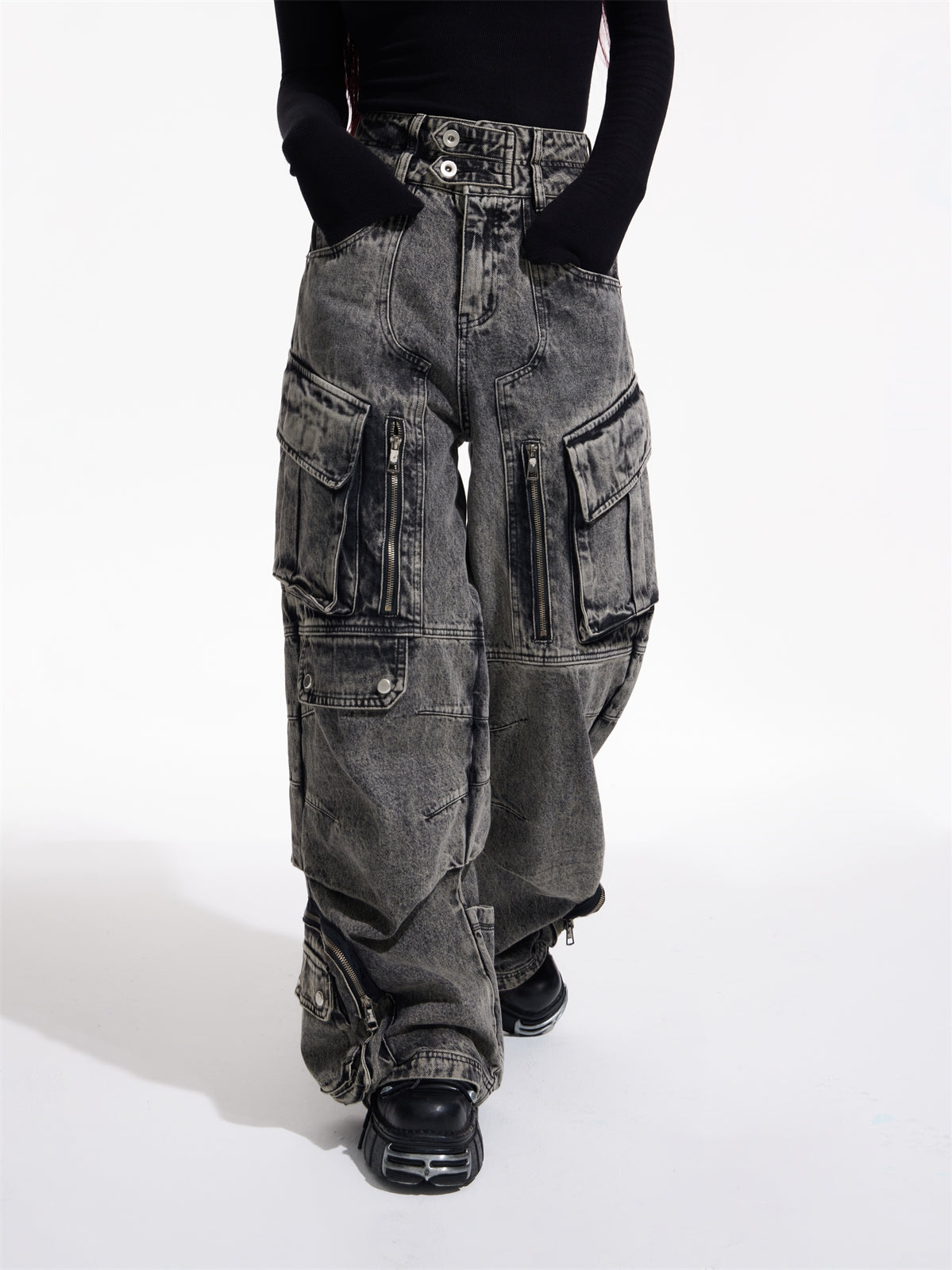 Work Style Multi-Pocket Jeans - chiclara