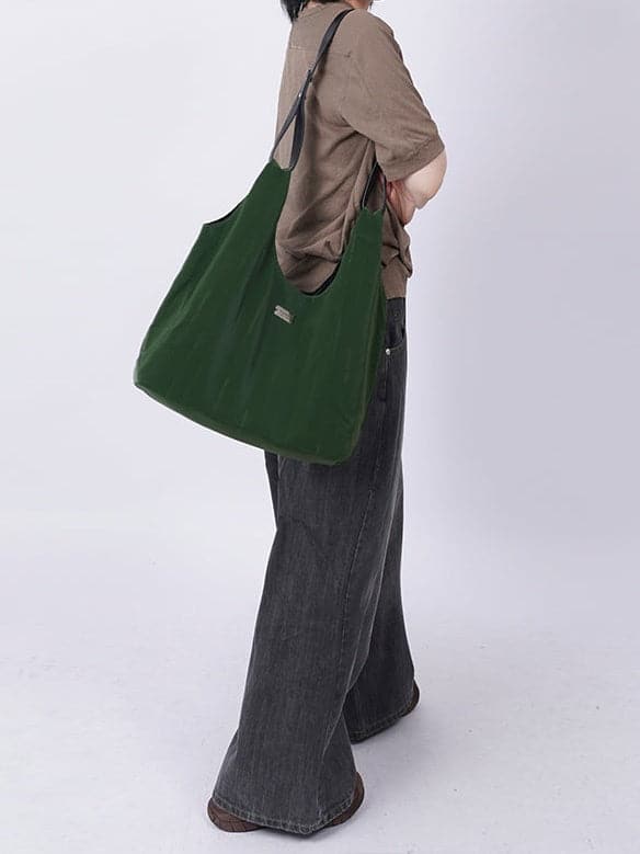 Sleek Oversized Shoulder Bag - chiclara