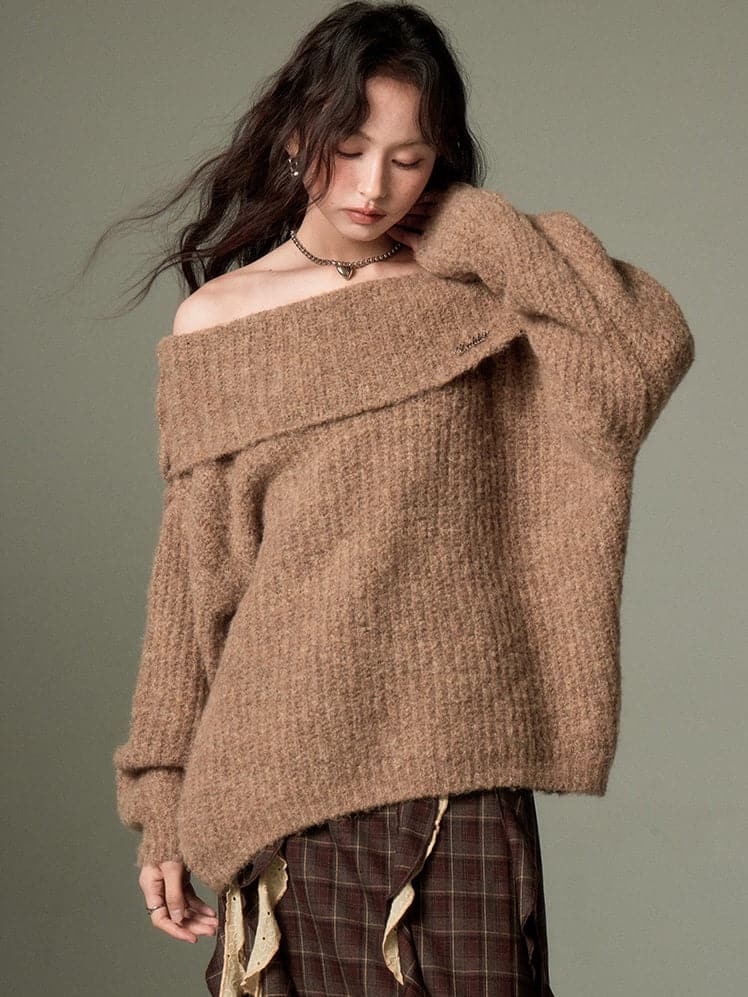Loose One-Shoulder Sweater - chiclara