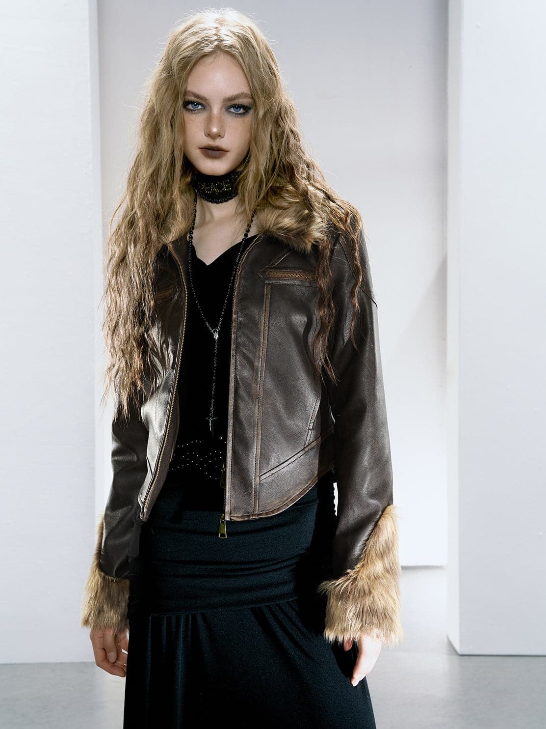 Luxury Quilted Leather Jacket With Fur Collar - chiclara