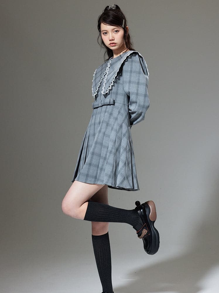 Plaid Pleated Dress With Oversized Lapel - chiclara