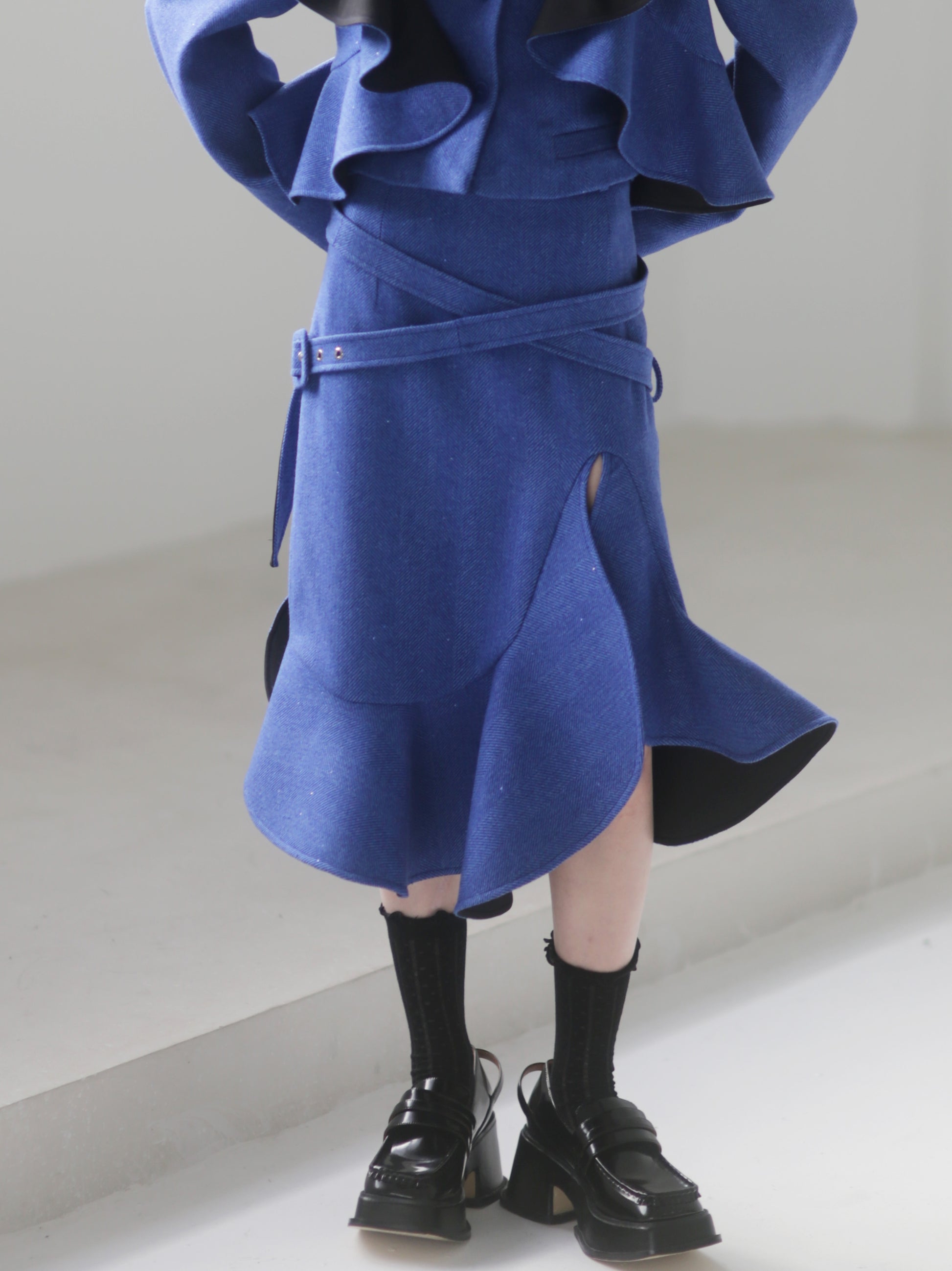 Wool Ruffle Skirt With Irregular Wavy Design - chiclara
