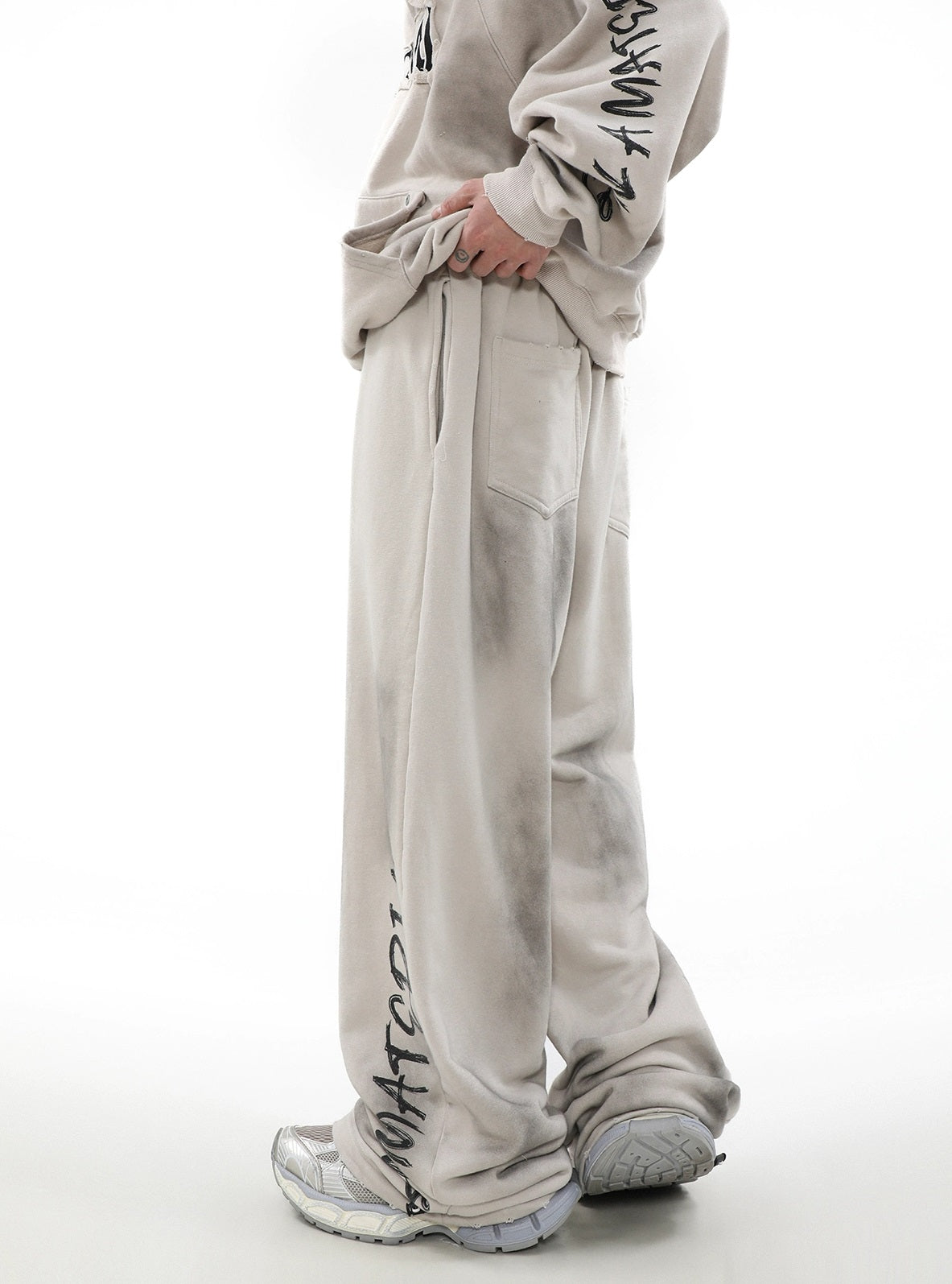 Urban Art Wide Sweatpants - chiclara