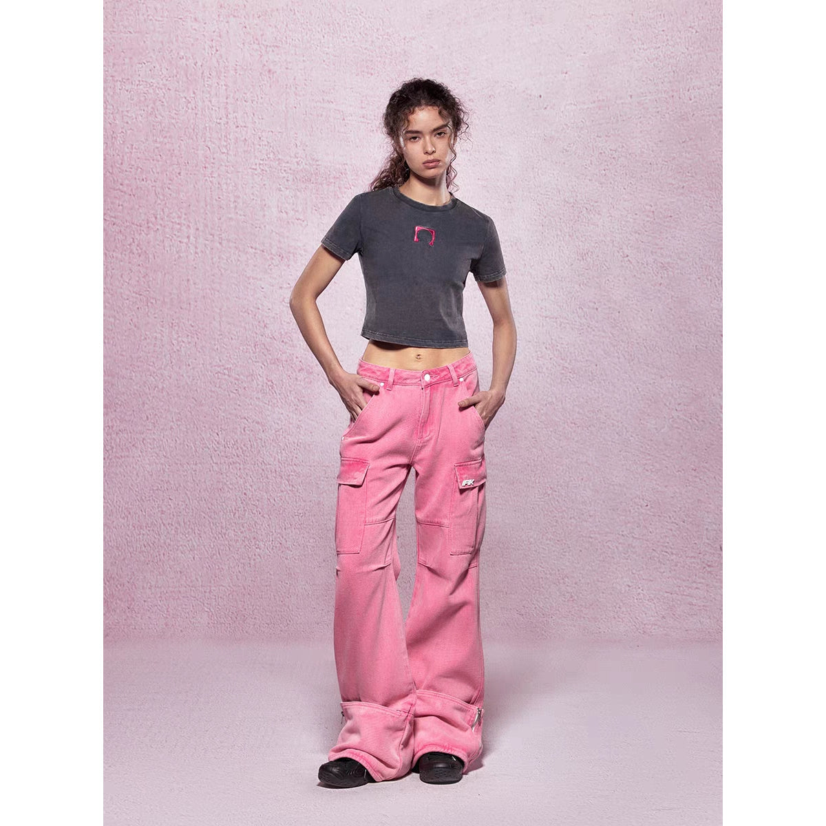 Pink Wide-Leg Denim Cargo Jeans With Pockets - chiclara